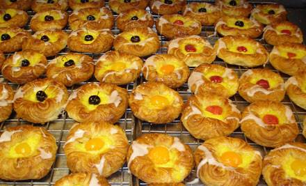 ThorndonFM's tweet image. Lotsa food at Saturdays market.Your favourite @labocalocanz will be there with Mexican fare us2.campaign-archive1.com/?u=13ef4ad319d… …