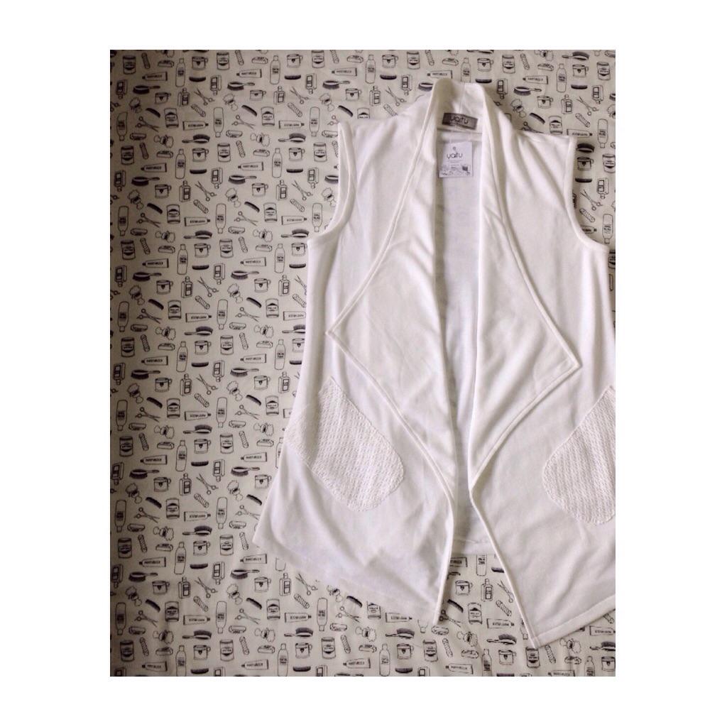 Pure Vest ☁️ Female size M IDR 235k it's ready. Contact WA or 💌 081285115936 #localbrand #vest
