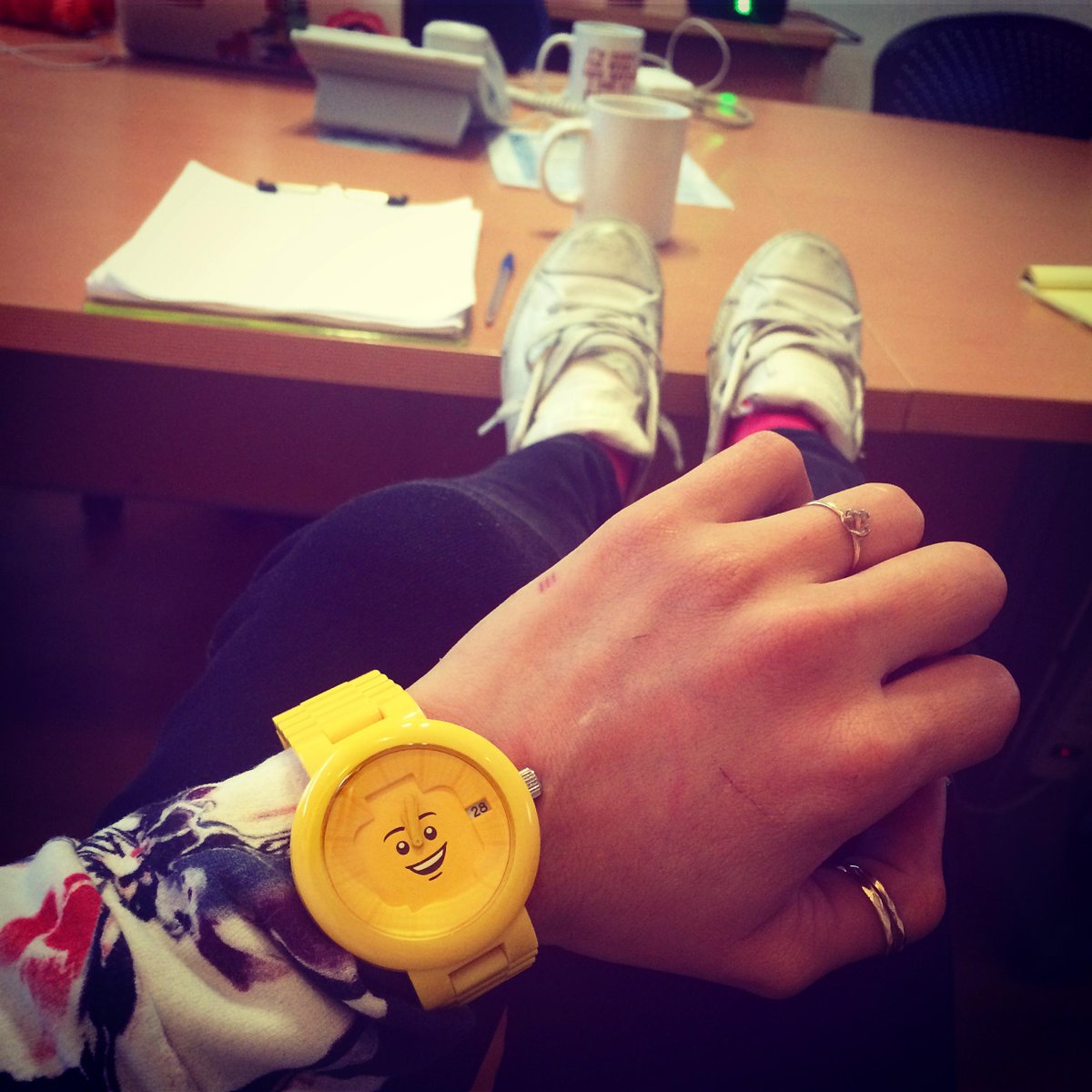 SoyUnPato's tweet photo. Si tienes un reloj cúl, a quién le importa que no sepas leer la hora. @LegoRelojesMX #ItsLegoTime <3 http://t.co/LOd2Bvn2CW
