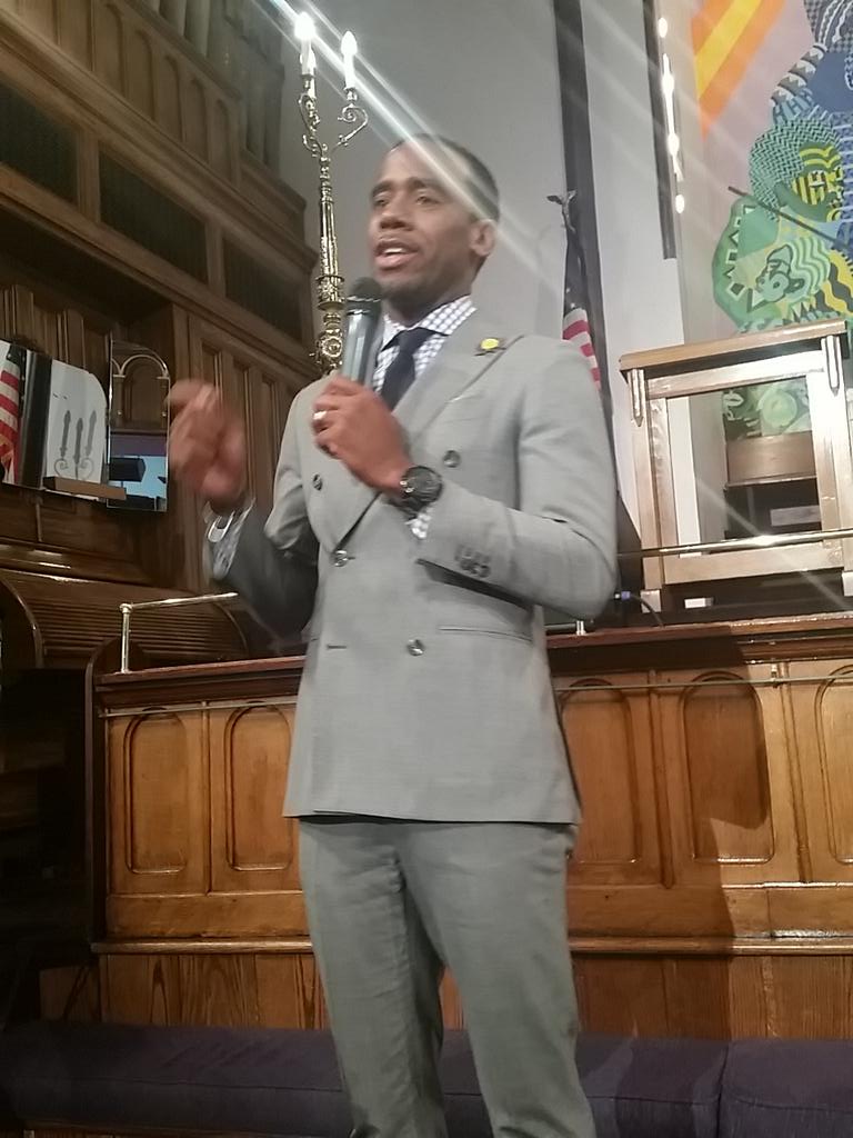 RT <a href="/CarlosMuhammad1/">Carlos Muhammad aka Abdul Salaam Muhammad</a> Historic Bethel AME with @PastorFrankReid &amp;amp; @Jeffsnation . <a href="/BrotherJesse/">Brother Jesse</a> <a href="/TheFinalCall/">The Final Call News</a>
