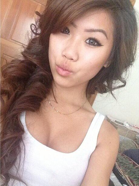 VIPEscortsNYNJ's tweet photo. This selfie is for you call her now! http://t.co/9j79a6S8s6 #aisanescorts #nycescorts #escortsnyc http://t.co/nMRLLUOGwo