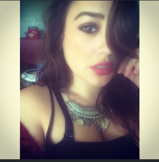 PadillaCorrina's tweet photo. What happens when I'm bored #filterz ☁️🔮✌️✈️🌎🌸👽🌞💋💭 http://t.co/neqmPn33wW