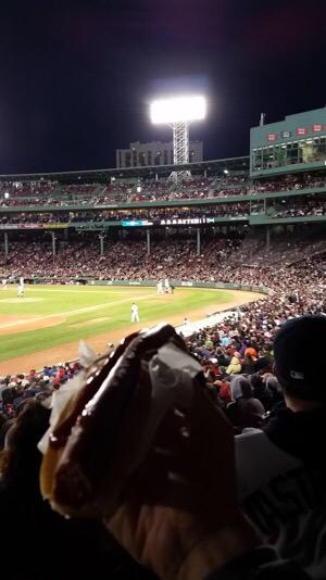 D_O_T_G's tweet photo. Fabulous shot taken by @benji630 at Fenway Park having a Dog A.K.A a Fenway Frank #grillednotboiled #DOTG http://t.co/WwPnpocvHN
