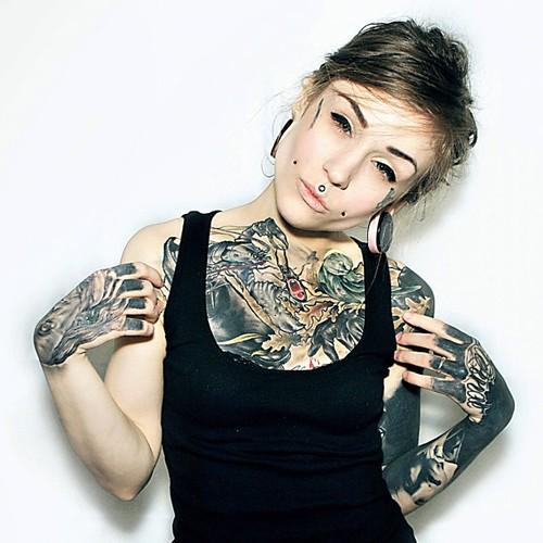 InkedUpGals's tweet photo. #girls #horny #exposed #nsfw http://t.co/2SCwE7MTR3