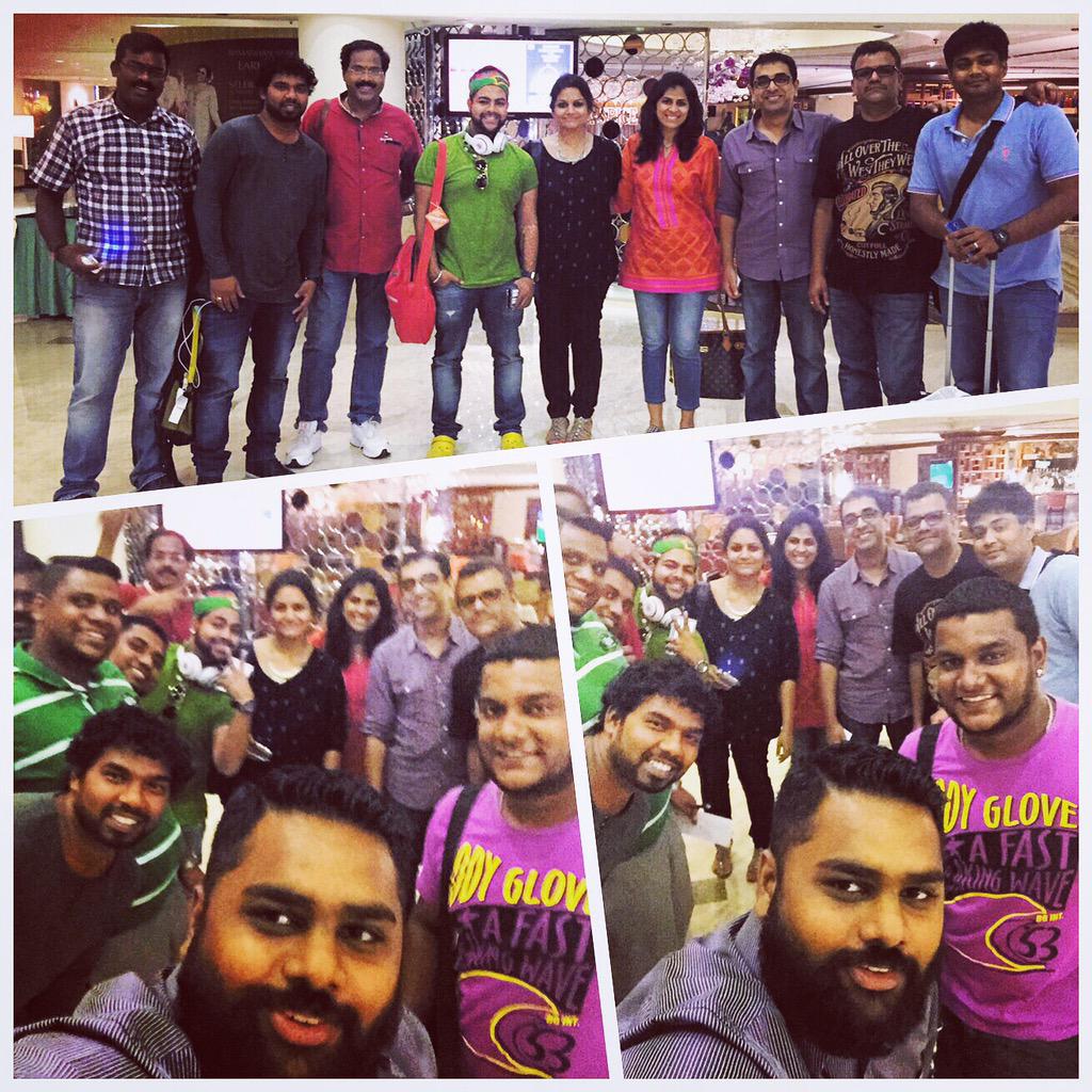 SSG_Entmt's tweet photo. Pooja, Vandana, Diwakar &amp; Santhosh  has arrived in Malaysia for DILM.

Grab your tickets :
http://t.co/ftan4ILIrZ http://t.co/KGQgwGK77K