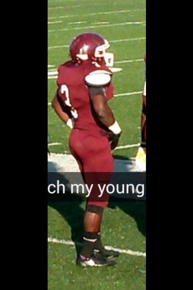 ovohalo's tweet photo. #NoNeckNick @nickbritt_28 http://t.co/ji7K5b3QRk