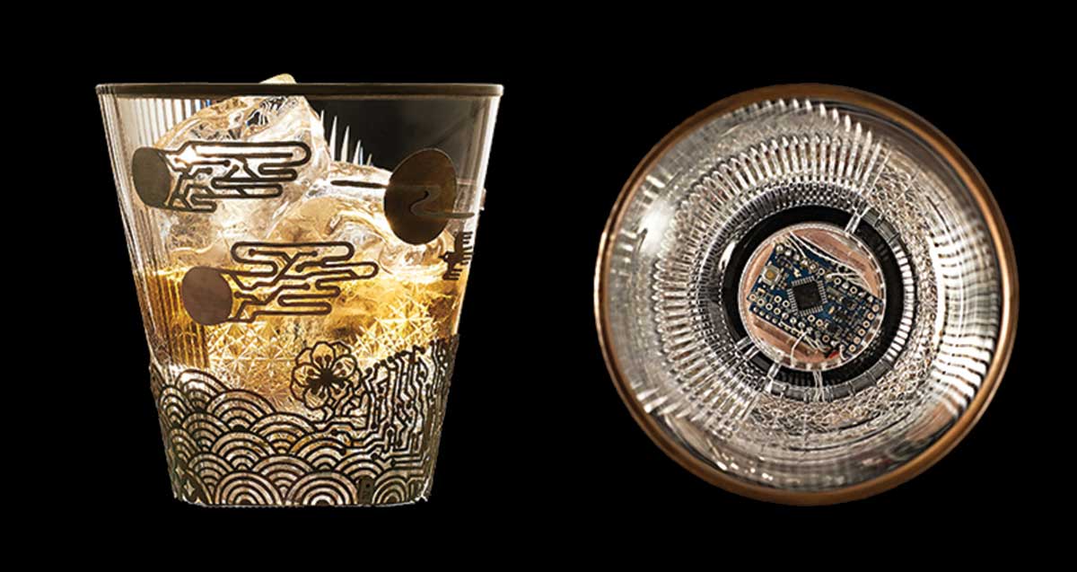 Whiskey is an experience. Cheers to HAKUHODO Kettle Inc for making it a fully interactive one: ow.ly/MiZnt