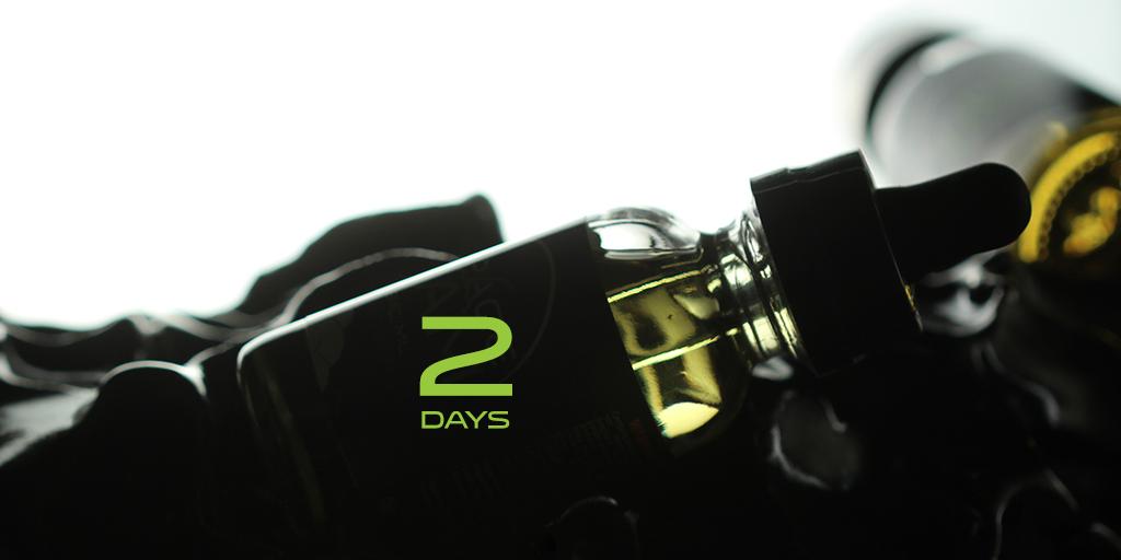 SpaceJamEJuice's tweet image. 2 DAYS LEFT... #RT to win a 30ml bottle of this mysterious flavor. FIVE winners announced tomorrow! #Ejuice #Vape