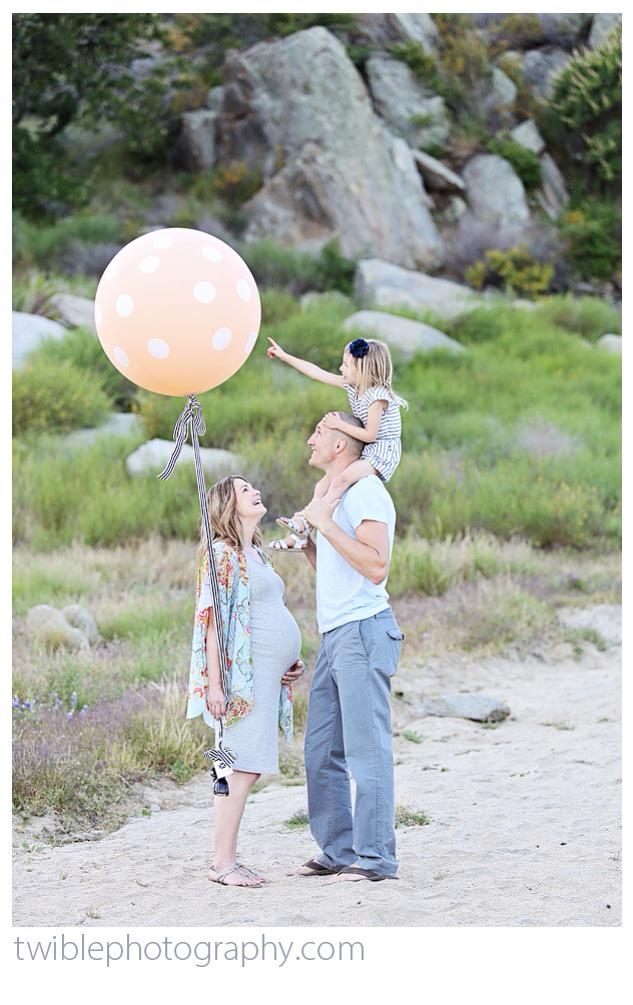 Toriwible's tweet image. @AlphaLeeEvents family is growing and what fun it is to capture them!!