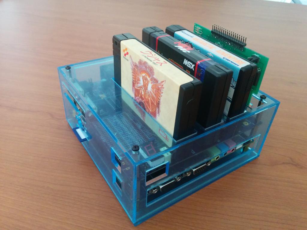 LibertiumNet's tweet photo. @tecnostalgia @MrAivalahostia @eslamod Tachaaaan ! #CustomMSX #CSX estrena su nueva caja perfectamente ajustada :-) http://t.co/20qy9nsmjL