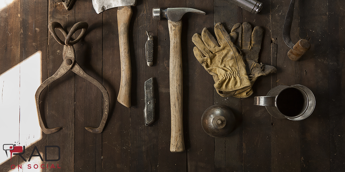 AnthonyDSlife's tweet photo. 7 #SocialMedia Tools For Efficient #Twitter Marketing http://t.co/4xyC5ST2k7 #SMM http://t.co/xgHArpH2m6