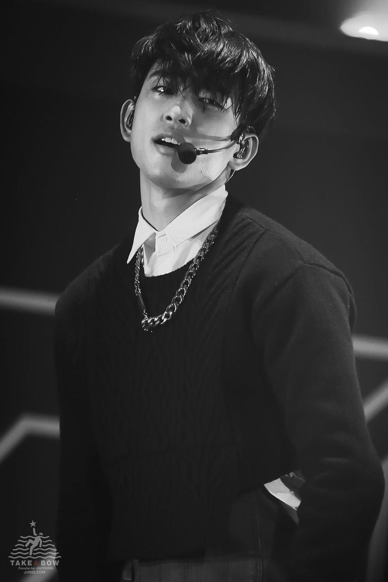 FloweJr's tweet image. O Rose, thou flower of flowers, thou fragrant wonder