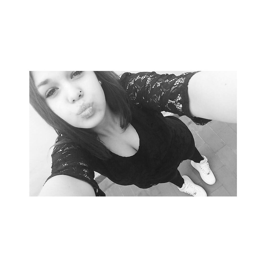 Sammy_12_'s tweet photo. Jueves !! ;) http://t.co/lnhS5m5p7h