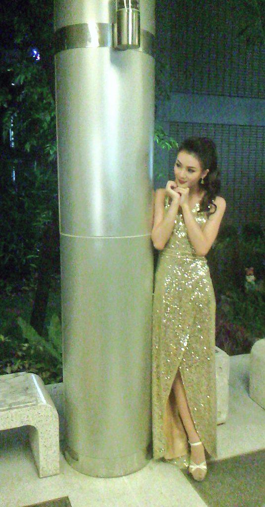 KAcc1998's tweet photo. นู��ไปแอบรัยยุตรงนั้นอ่ะ  #9EntAwards #YesOrNo2_5 #hypk #หงหยก #นันหงหยก #AF10 #nanhongyok #nhyfamily http://t.co/Lm10BFVelS