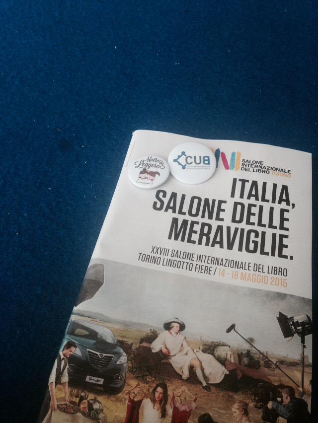 Mattedaleggere's tweet photo. Siamo qua #BloggerInSalto #SalTo15 @BookshopCUB http://t.co/ocYABOZG4w