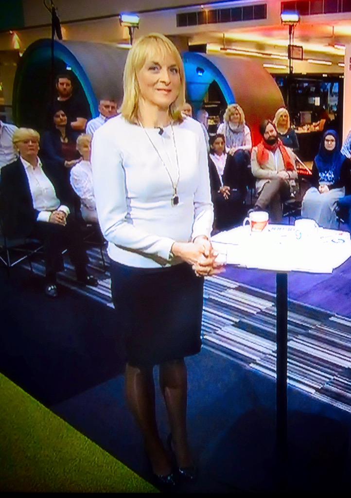 Ray Mach on Twitter: "@UKTVMILFS #MILF from Breakfast Louise Minchin #