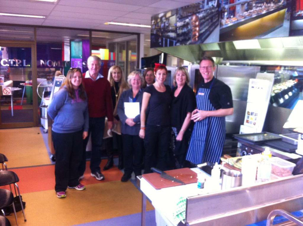 sfield43248407's tweet photo. Rational cooking live sessions held to benefit many. Now thats great customer service with a capital "S" http://t.co/o3P1N7qKMe