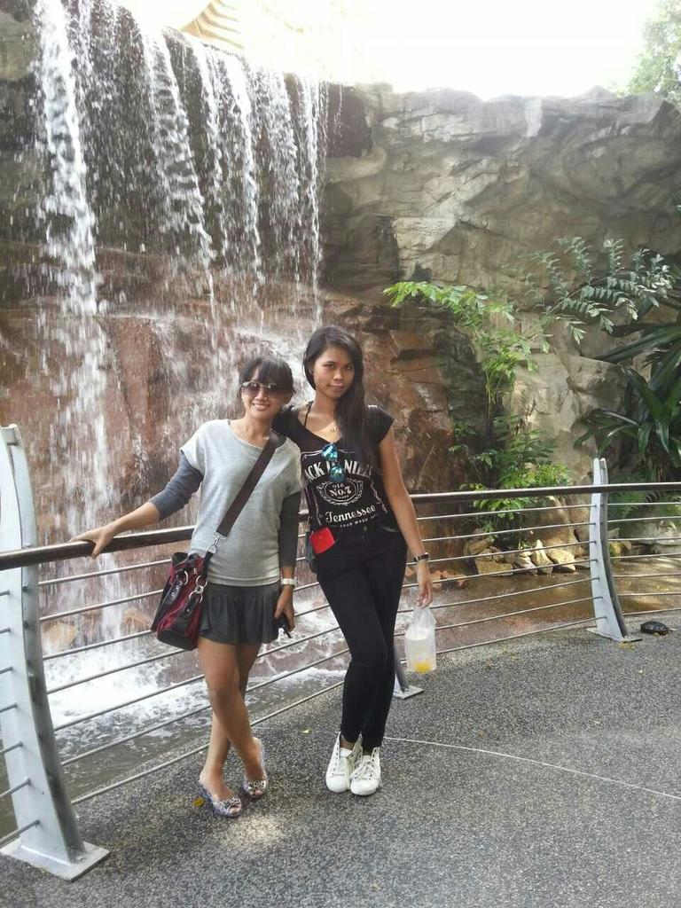 ThamoetzT's tweet photo. setiap pertemuan pasti ada kebersamaan.. ^potretku^ http://t.co/ew1LuoRuXn