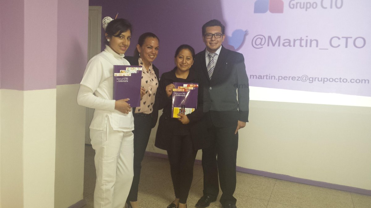 CtoJonathan's tweet photo. CLÍNICA SANTA LUCIA EN LATACUNGA CHARLA INFORMATIVA PARA ENFERMERAS http://t.co/yzlhLpBa7R
