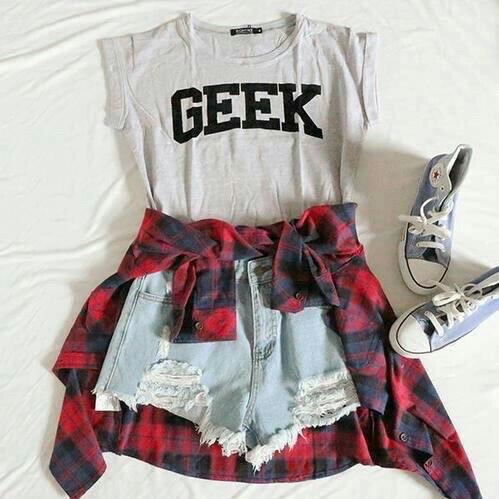 FashionWorldsk's tweet photo. Thursday casual http://t.co/ygXeJ8yYbo