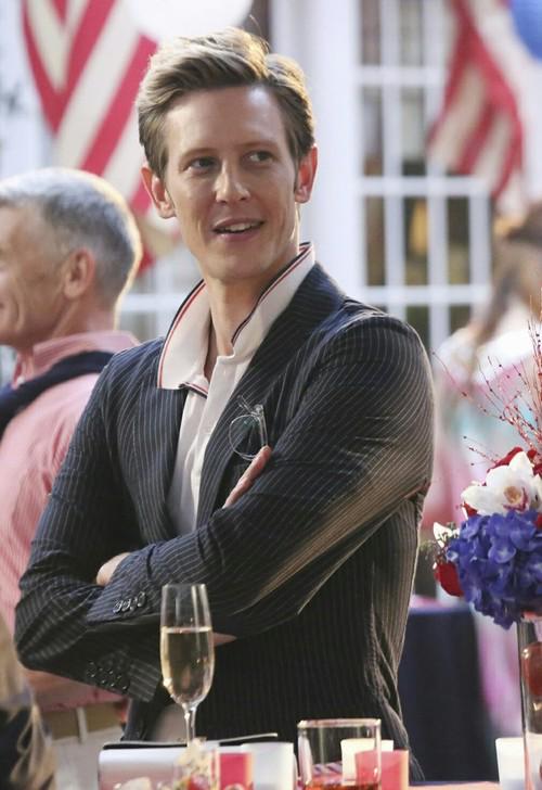 Eh pensare che quest\uomo oggi ha fatto 43 anni. Sembra ancora un trentenne! Happy Birthday  