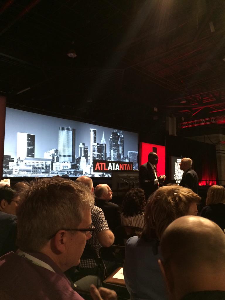 krpeksa's tweet image. Waiting to see #billclinton #AIAcon15 #mkthink