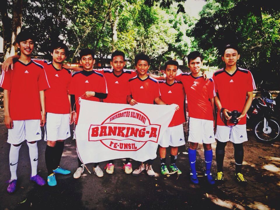 HH_Haikal's tweet photo. Squad football Manaj Keuangan &amp; Perbankan http://t.co/PeZKAy2x9T