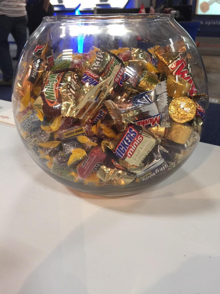 SandieKnight's tweet photo. Ready. Set. Go! Fujitsu Glovia G2 Booth 5734 #eastec #lastday #GLOVIAG2 #youknowyouneederp http://t.co/ZUoye1NERh