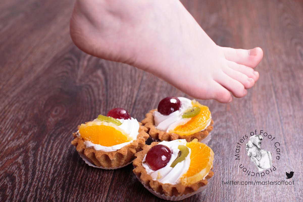 mastersoffoot's tweet photo. #barefoot #feet #soles #toes #footlovers #ножки #beautylegs #footfetish #legs #feetsoles #barefeet #футфетиш http://t.co/TSobzUwYqI