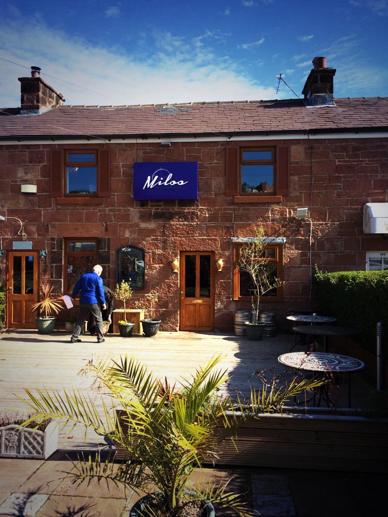 StickyWalnut's tweet image. Friends,family,Kickstarters &amp;amp; utter scum!!
I'd like to introduce you to @BuRntTruffle in heswall !!
I love you all Xx