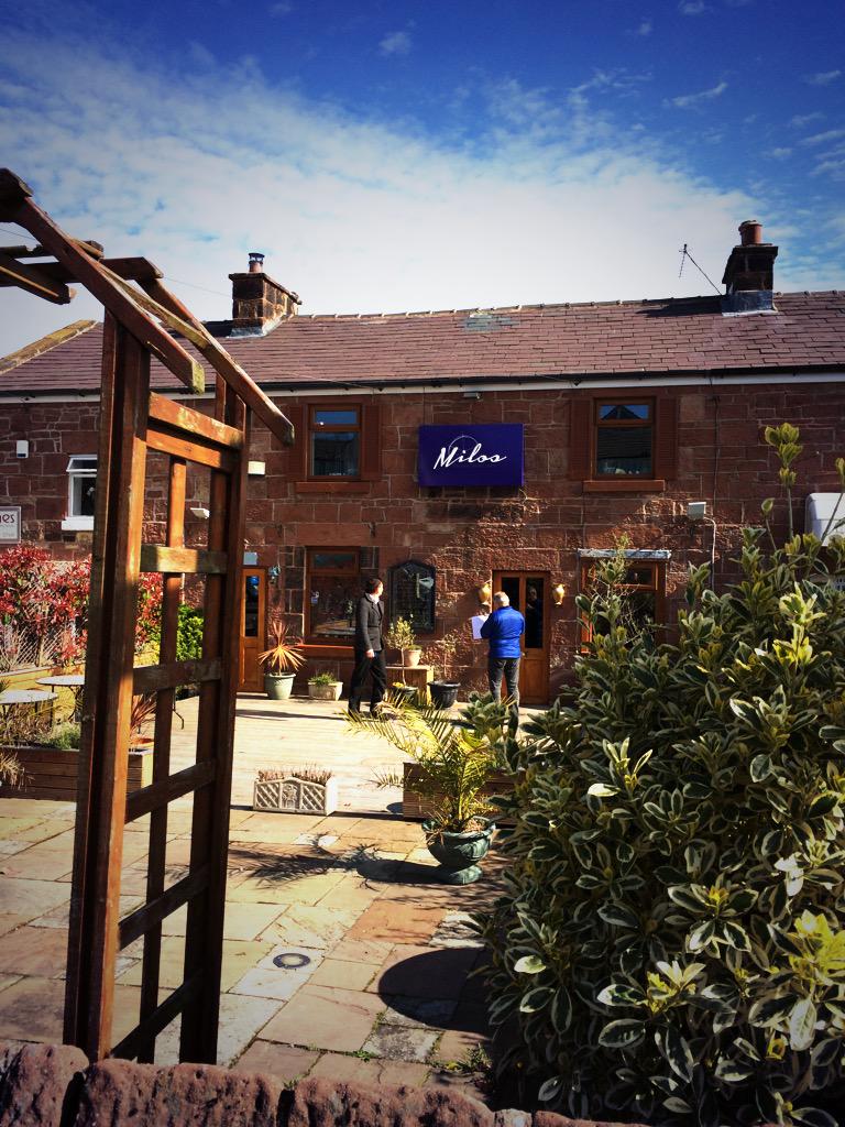 StickyWalnut's tweet image. Friends,family,Kickstarters &amp;amp; utter scum!!
I'd like to introduce you to @BuRntTruffle in heswall !!
I love you all Xx