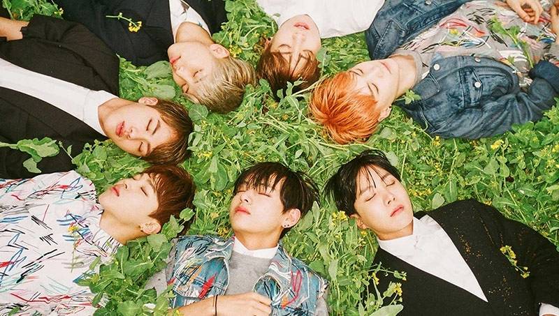 allkpop's tweet photo. Russian ARMY comes to defend BTS, receives criticism from K-netizens
http://t.co/Bz9qHnwFNB http://t.co/RNLwMpxlp9