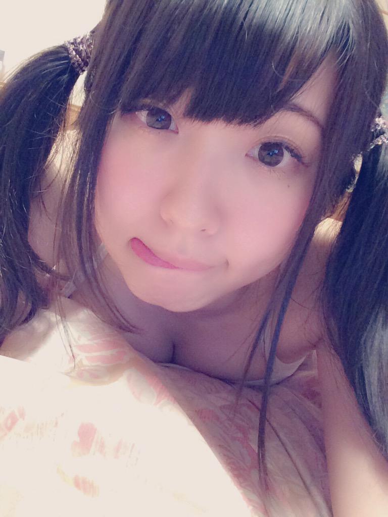 椎名香奈江*パイアートの人 on Twitter: "ぺろちょー #グラドル自撮り部 http://t.co/RMD0W8hE7S"