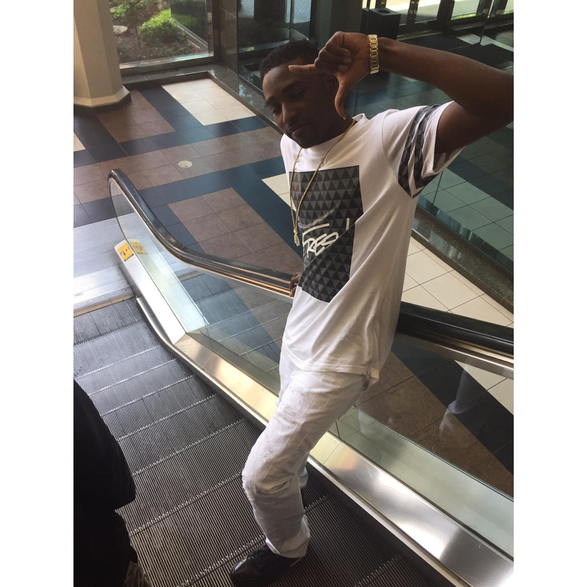 LILJOEDATRUTH's tweet image. #HelloAtlanta Out Here #Dabn Wid My Lil Bro #GraduationTrip 😎