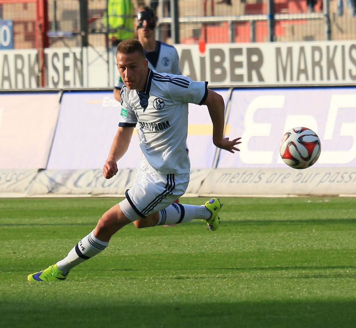 Felix #Schröter beim #U19 #DM2015 Halbfinal-Hinspiel #Schalke #S04 #Fußball #AJuniorenBundesliga #soccer #football