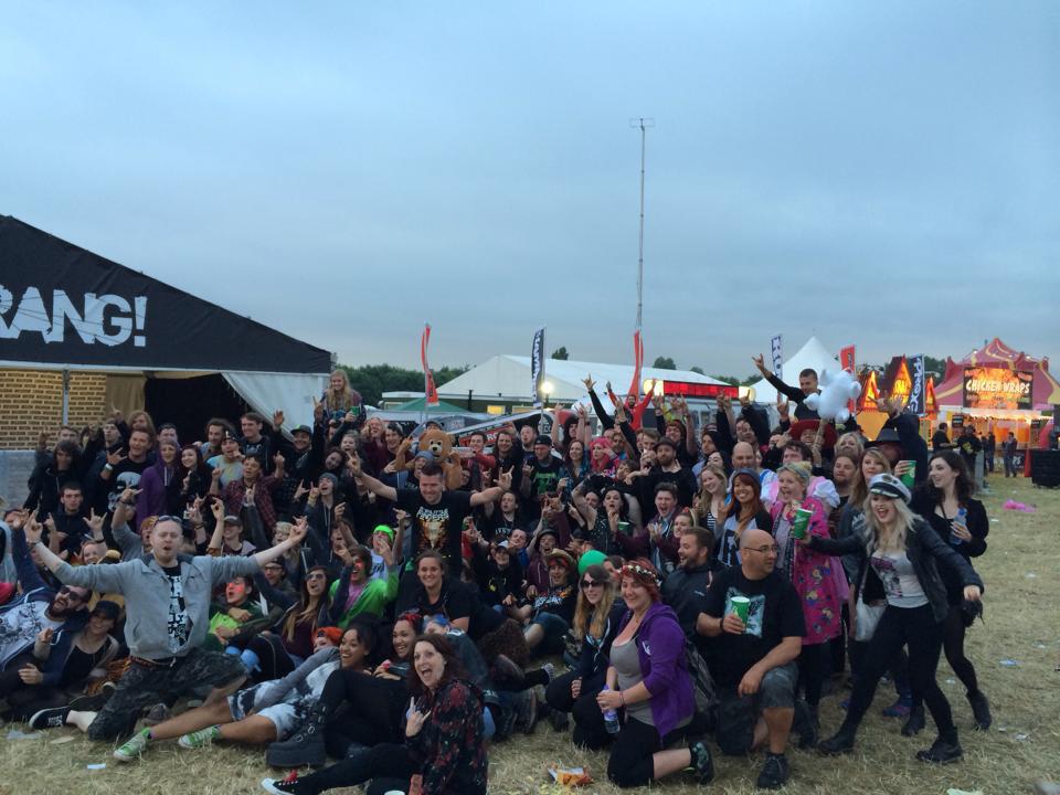 dazwold's tweet photo. @DownloadFest random group photo. No idea who 95% of these people were 😀 everyone jumped in! #DownloadBestBits http://t.co/qnJQd06WDS