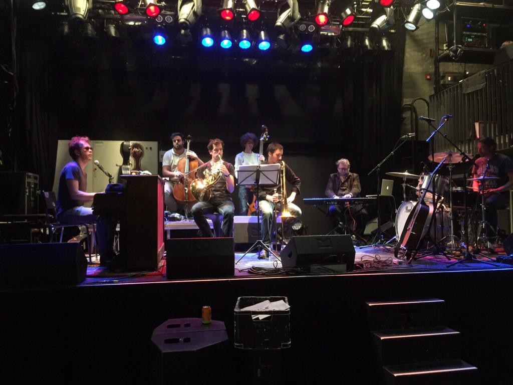 De soundcheck zit er op, vanavond een bijzondere avond. De albumrelease in @patronaat023