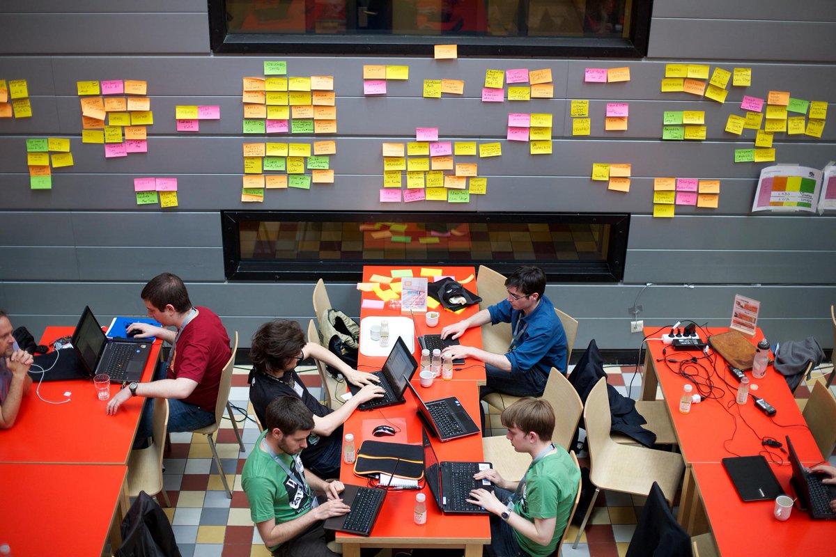 PSFK's tweet photo. At the @IBMWatson Hackaton, big problems were solved with cognitive computing #WatsonContest http://t.co/NyTaO5Vu0p http://t.co/4xnYLS9KhI