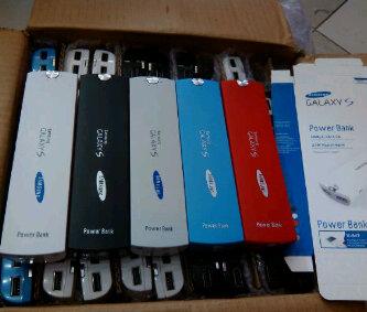 PedagangID's tweet photo. READY STOCK POWERBANK SAMSUNG 20.000 mAh | 75.000 | Info/Order: 085755044055 | BBM 523EC0DC http://t.co/25KZWjFBFW