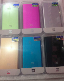 PedagangID's tweet photo. READY STOCK POWERBANK Xiaomi 28.000 mAh | 130.000 | Info/Order: 085755044055 | BBM 523EC0DC http://t.co/BprTmsmoHc