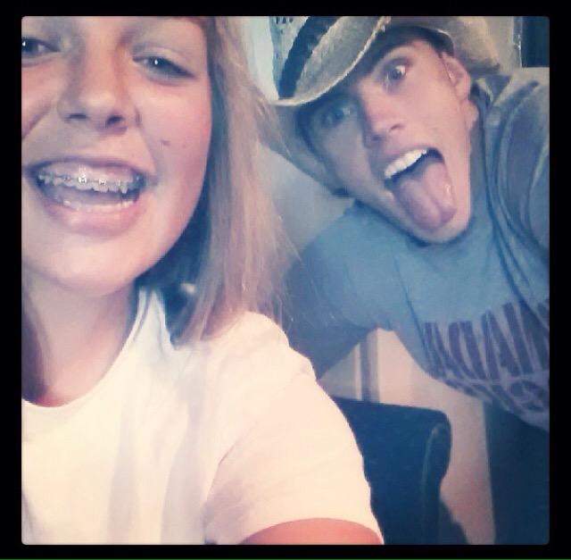 CalliKagel10's tweet photo. happy 19th birthday trenty, love you to the moon and back🎉😘 http://t.co/paO0DYODJd