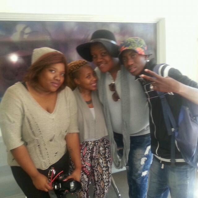 MAWISA_SA's tweet photo. #hiphousefridays #radio #recording #jintekradio405 earlier today! #Grind #hustle #925 cc @djgigantic @MosidiCS ☺ http://t.co/19zcidGhq5