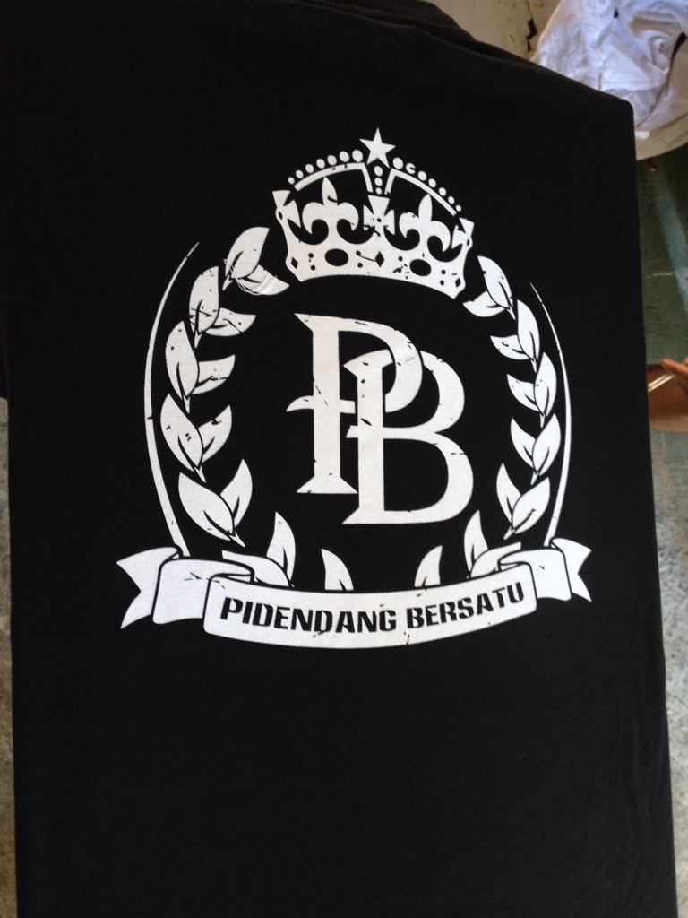 Made to order tshirt, jacket,hat, poloshirt ---> 081805692053
Facebook : fineapple industrie
Twitter : @fineapplewear