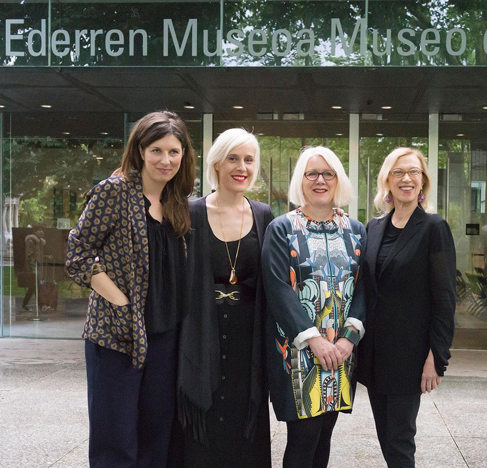 museumatFIT's tweet photo. Valerie Steele in Bilbao with #kaatDebo @MirenArzalluz and #JanMiller at #foroartandfashion #ValerieSteele http://t.co/P2Zi8B9sdy