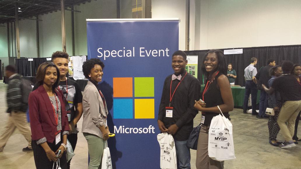 msCbonner's tweet photo. @POBerryAcademy @CharMeckSchools #careerdiscoveryday2015 http://t.co/avGmHbgFUo