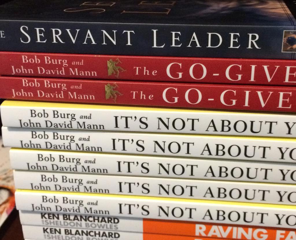 askdbxp's tweet photo. Hey guys!  We talked about it the other day..but here are some musts for your library! @BobBurg @kenblanchard http://t.co/LvUPquIDgr