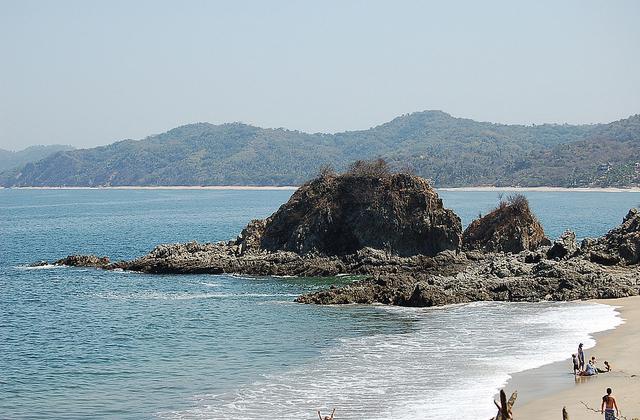 TurisMexicanos's tweet photo. Bonitas playas, cálidos atardeceres y una frondosa selva en #Sayulita #RivieraNayarit https://t.co/u6gp1azjfS http://t.co/59eMjKJWzp