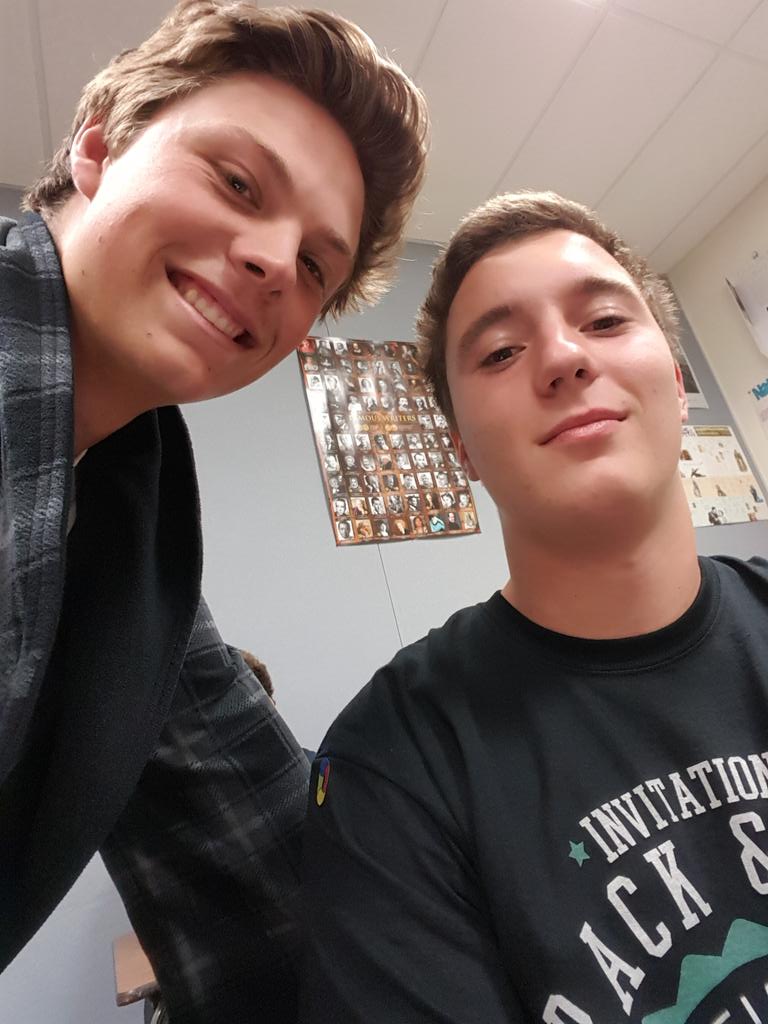 JaxRhodes57's tweet photo. Sorry Silviu.  Don't know if someone got you out already today but yee. @SAof2015 http://t.co/11HpPnIo5Y