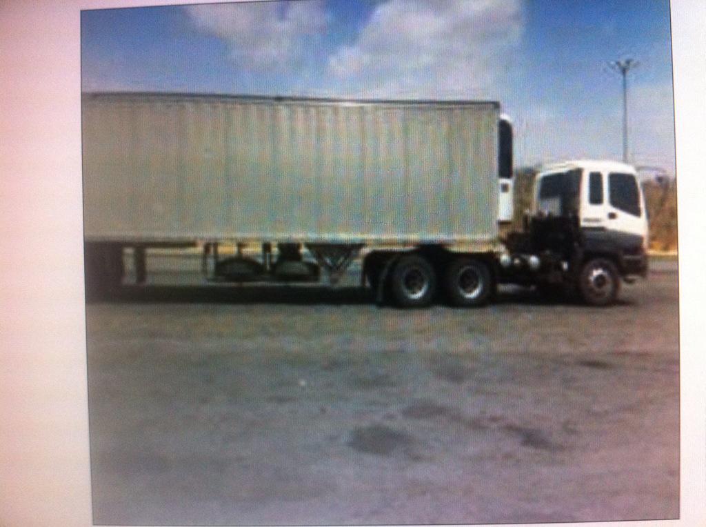 Rediguayananro6's tweet photo. ZODI BOLÍVAR. RETUVIERON 20TON DE EMBUTIDOS SURTIDOS, 01 VEHICULO Y 01 CDNO DETENIDO. NO POSEER EL PERMISO SANITARIO. http://t.co/9ANV1dXUej