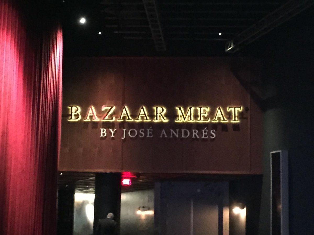 Full&amp;Happy <a href="/bazaarmeat/">bazaar meat</a>, perfection doesn't even begin 2describe it
<a href="/chefjoseandres/">Chef José Andrés 🕊️🥘🍳</a> <a href="/RobWilder/">Rob Wilder</a> 
goo.gl/8Je9Nd